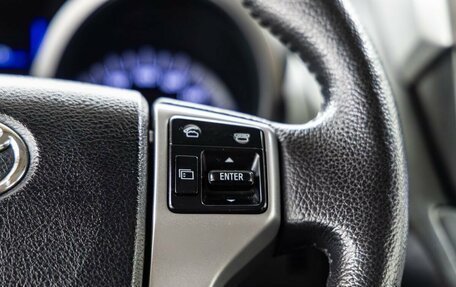 Toyota Land Cruiser Prado 150 рестайлинг 2, 2014 год, 3 248 000 рублей, 19 фотография