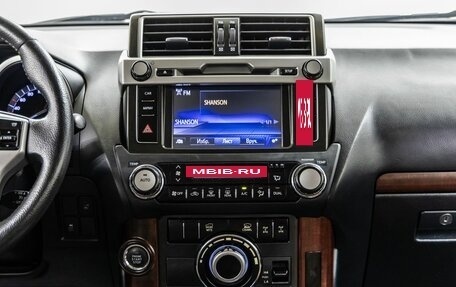 Toyota Land Cruiser Prado 150 рестайлинг 2, 2014 год, 3 248 000 рублей, 23 фотография