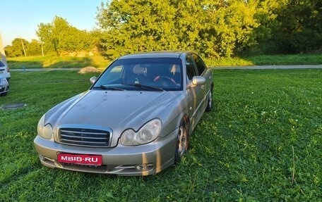 Hyundai Sonata IV рестайлинг, 2004 год, 300 000 рублей, 1 фотография