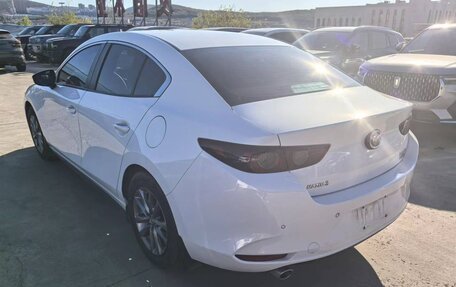 Mazda 3, 2022 год, 1 605 000 рублей, 2 фотография