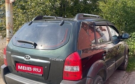 Hyundai Tucson III, 2008 год, 700 000 рублей, 4 фотография