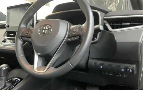 Toyota Corolla, 2018 год, 1 300 000 рублей, 6 фотография