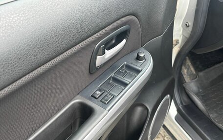 Suzuki Grand Vitara, 2011 год, 1 100 000 рублей, 15 фотография
