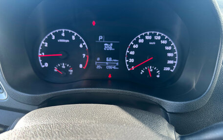 Hyundai Solaris II рестайлинг, 2018 год, 1 354 000 рублей, 6 фотография