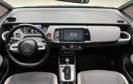 Honda Fit, 2022 год, 1 300 000 рублей, 3 фотография