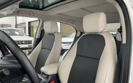 Honda Vezel, 2022 год, 1 800 000 рублей, 7 фотография