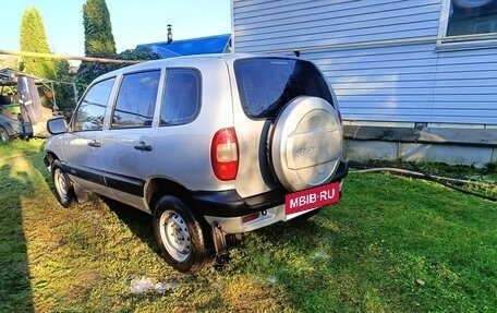 Chevrolet Niva I рестайлинг, 2005 год, 323 000 рублей, 4 фотография