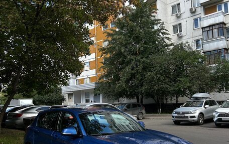 BMW 1 серия, 2018 год, 1 500 000 рублей, 2 фотография