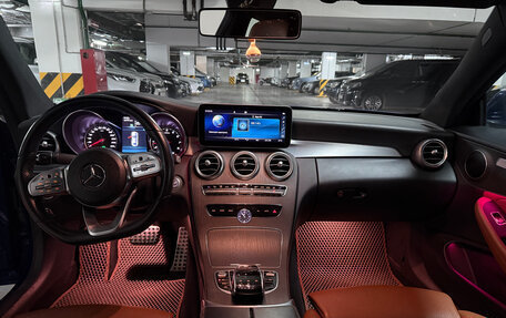 Mercedes-Benz C-Класс, 2019 год, 3 100 000 рублей, 6 фотография