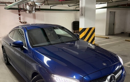 Mercedes-Benz C-Класс, 2019 год, 3 100 000 рублей, 4 фотография
