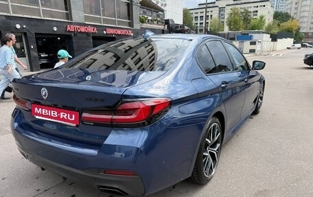 BMW 5 серия, 2021 год, 5 500 000 рублей, 3 фотография