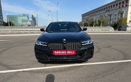 BMW 5 серия, 2020 год, 5 550 000 рублей, 2 фотография