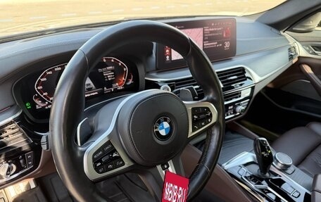 BMW 5 серия, 2020 год, 5 550 000 рублей, 21 фотография