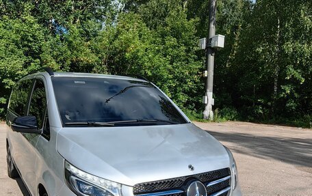 Mercedes-Benz V-Класс, 2021 год, 5 750 000 рублей, 9 фотография