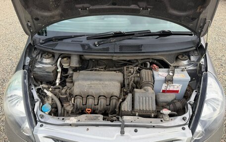 Honda Fit III, 2005 год, 420 000 рублей, 15 фотография