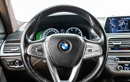 BMW 7 серия, 2016 год, 2 998 000 рублей, 15 фотография