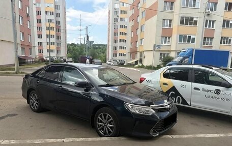 Toyota Camry, 2015 год, 1 950 000 рублей, 1 фотография