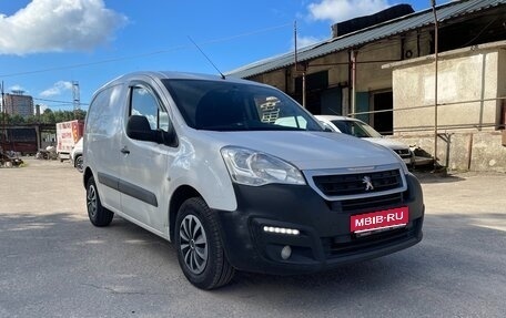 Peugeot Partner II рестайлинг 2, 2021 год, 1 300 000 рублей, 1 фотография