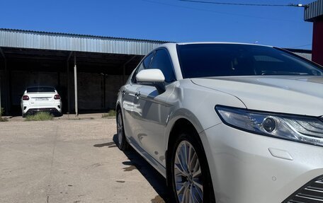 Toyota Camry, 2019 год, 3 000 000 рублей, 5 фотография