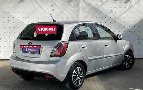 KIA Rio II, 2011 год, 740 000 рублей, 4 фотография