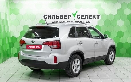 KIA Sorento II рестайлинг, 2016 год, 2 000 000 рублей, 2 фотография