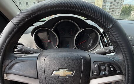 Chevrolet Cruze II, 2014 год, 810 000 рублей, 9 фотография
