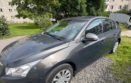 Chevrolet Cruze II, 2014 год, 810 000 рублей, 4 фотография