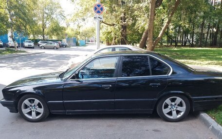 BMW 5 серия, 1988 год, 300 000 рублей, 4 фотография