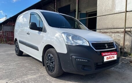 Peugeot Partner II рестайлинг 2, 2021 год, 1 300 000 рублей, 2 фотография