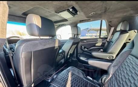 Chevrolet Tahoe IV, 2019 год, 4 300 000 рублей, 5 фотография