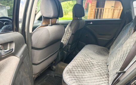 Toyota Matrix, 2004 год, 480 000 рублей, 4 фотография