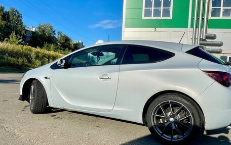 Opel Astra J, 2011 год, 820 000 рублей, 9 фотография