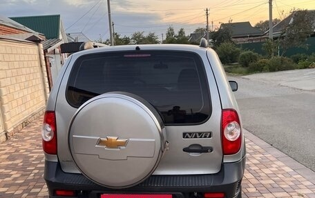 Chevrolet Niva I рестайлинг, 2013 год, 550 000 рублей, 5 фотография