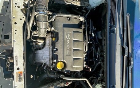Opel Astra J, 2011 год, 820 000 рублей, 15 фотография