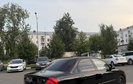KIA Spectra II (LD), 2001 год, 270 000 рублей, 2 фотография