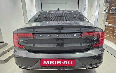 Volvo S90 II рестайлинг, 2017 год, 2 250 000 рублей, 5 фотография