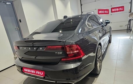 Volvo S90 II рестайлинг, 2017 год, 2 250 000 рублей, 4 фотография