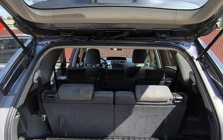 Toyota Prius v (+) I (ZVW40/41) рестайлинг, 2013 год, 1 150 000 рублей, 12 фотография