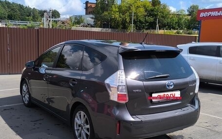 Toyota Prius v (+) I (ZVW40/41) рестайлинг, 2013 год, 1 150 000 рублей, 5 фотография
