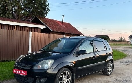 Ford Fiesta, 2007 год, 450 000 рублей, 2 фотография