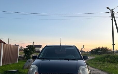 Ford Fiesta, 2007 год, 450 000 рублей, 3 фотография