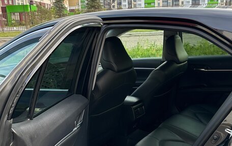 Toyota Camry, 2019 год, 2 250 000 рублей, 5 фотография