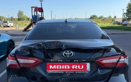 Toyota Camry, 2019 год, 2 250 000 рублей, 9 фотография