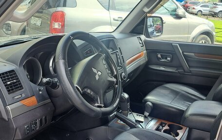 Mitsubishi Pajero IV, 2008 год, 1 570 000 рублей, 7 фотография