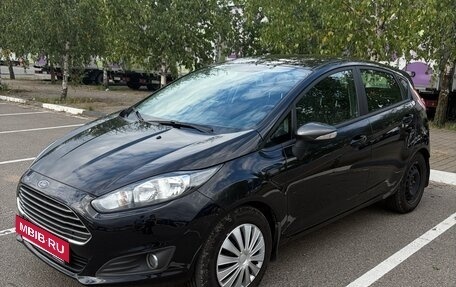 Ford Fiesta, 2018 год, 950 000 рублей, 3 фотография