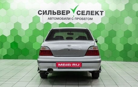 Daewoo Nexia I рестайлинг, 2004 год, 100 000 рублей, 17 фотография