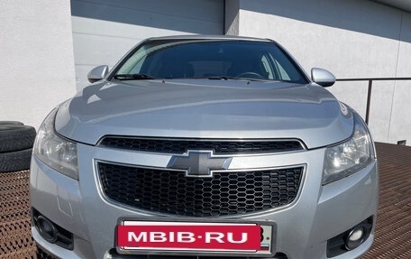 Chevrolet Cruze II, 2012 год, 750 000 рублей, 2 фотография