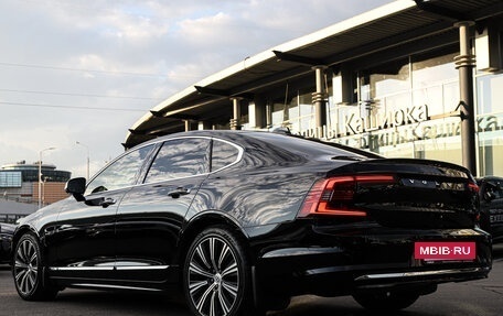 Volvo S90 II рестайлинг, 2021 год, 3 340 000 рублей, 7 фотография