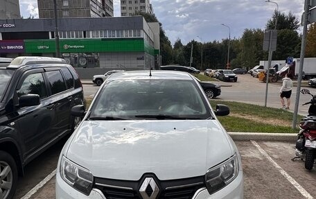 Renault Logan II, 2019 год, 930 000 рублей, 2 фотография