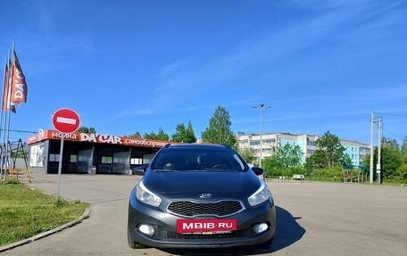 KIA cee'd III, 2013 год, 1 050 000 рублей, 3 фотография